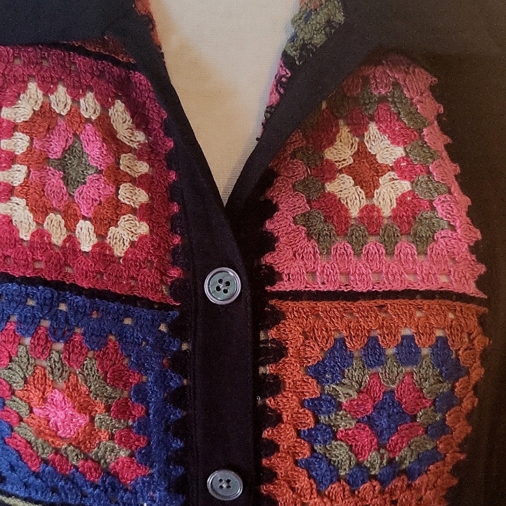 John Mark Bohemian Button-Up Blouse with Crochet Detail - Picture 2 of 8